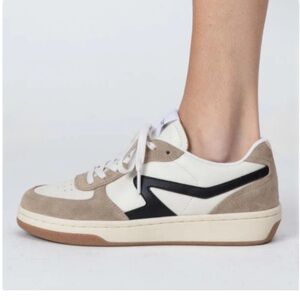 RAG & BONE
RETRO COURT SNEAKER - TURTLE DOVE/LIGHT SAND women size 8 new 
$288
